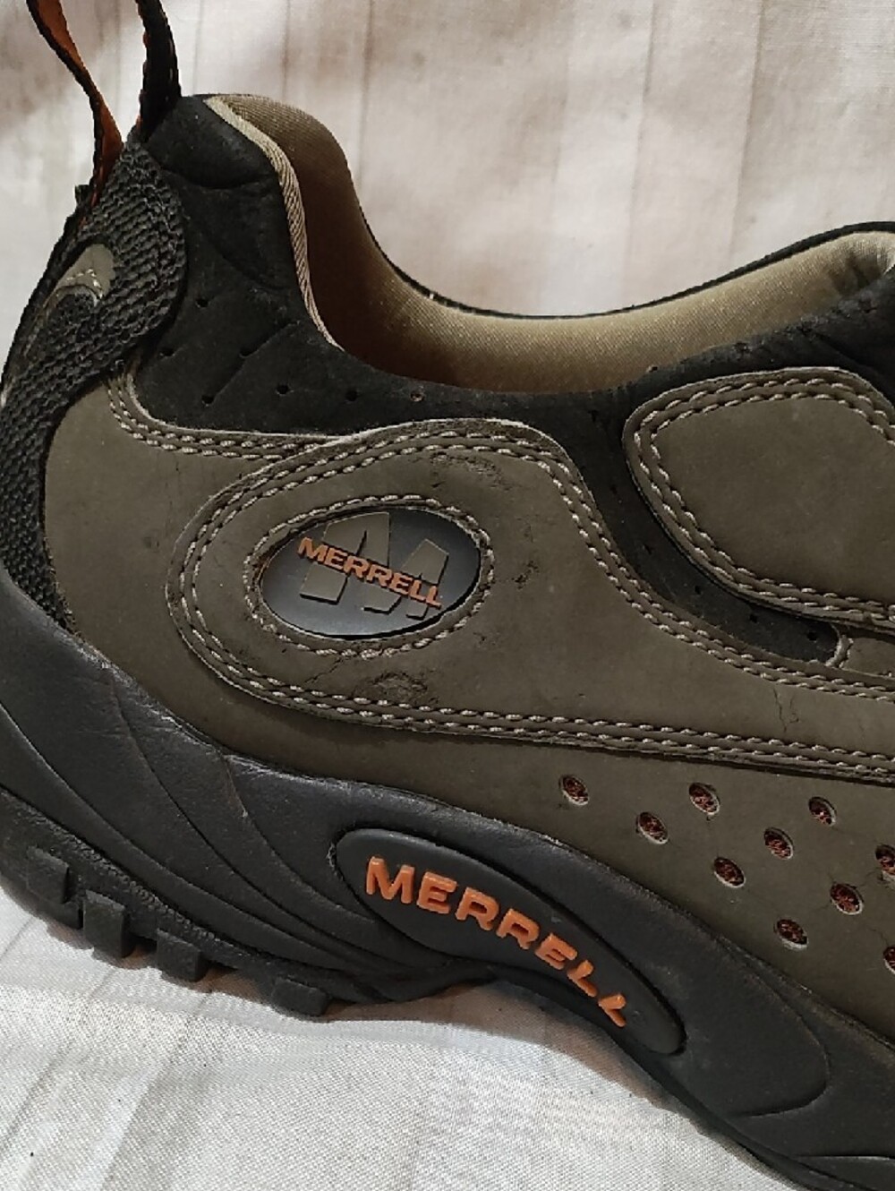 Merrell Women's Olive Green and Black Slip-On Trail Sneakers - Picture 2 of 7